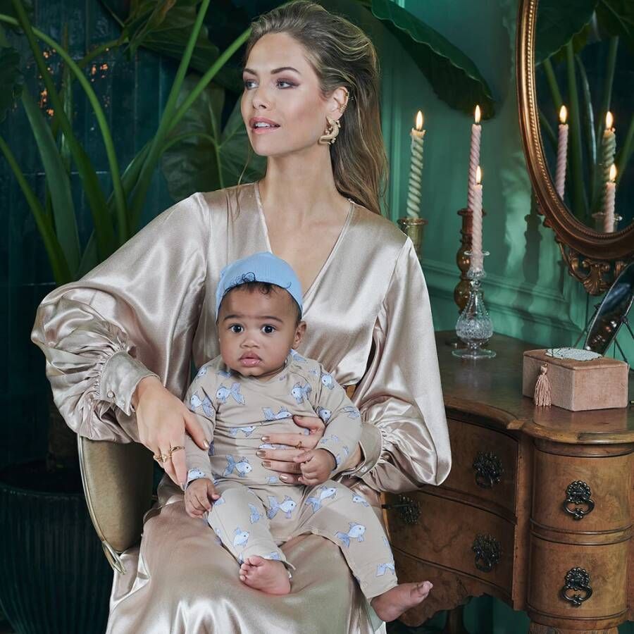 Z8 newborn baby muts Gypsea lichtblauw