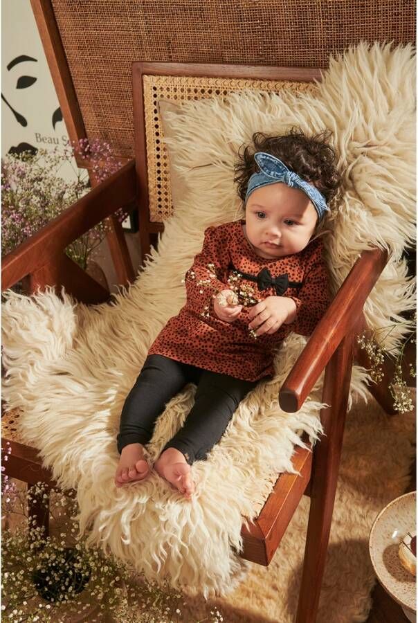 Z8 baby jurk Nella met all over print en 3D applicatie roestbruin/zwart
