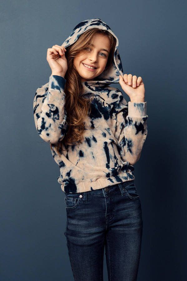 Looxs Revolution Velours hoody cloud dye voor meisjes in de kleur